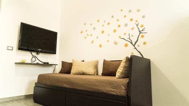 One-Bedroom House