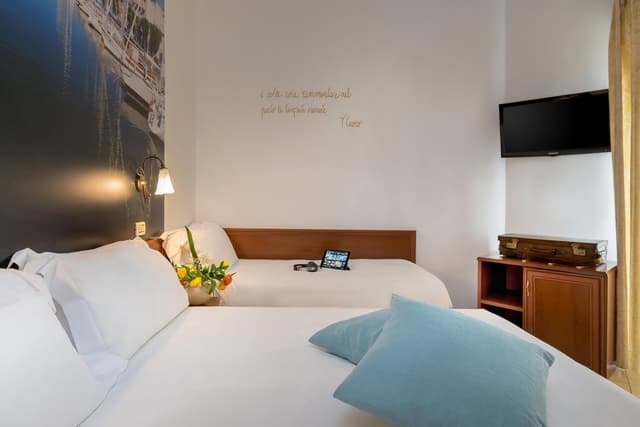 Triple Room with Spa Access