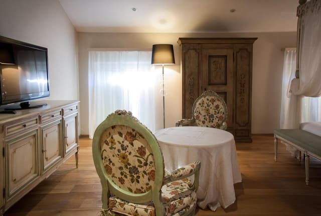 Deluxe Junior Suite