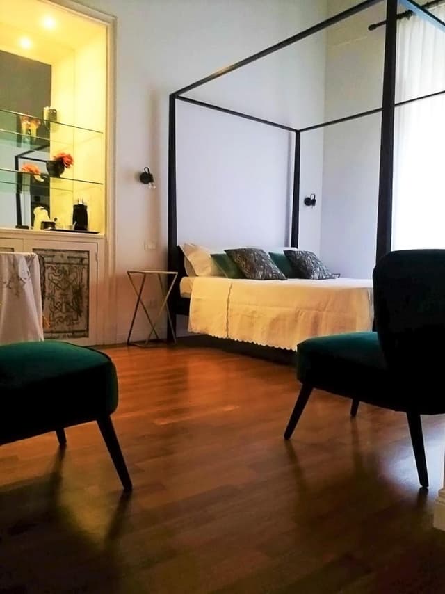 Deluxe Double Room with Shower
