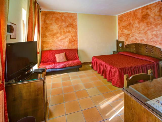 Double or Twin Room 1