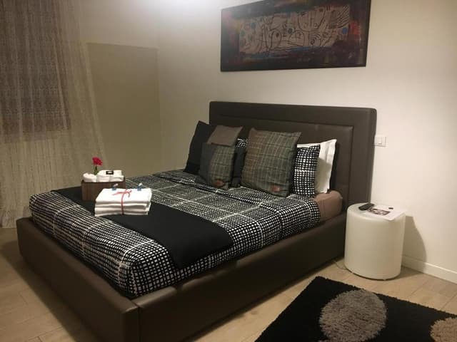 Deluxe Double Room with Courtyard View