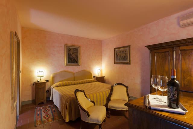 Classic Double Room