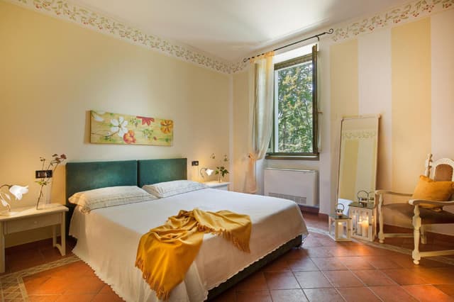 One-Bedroom Apartment with Terrace