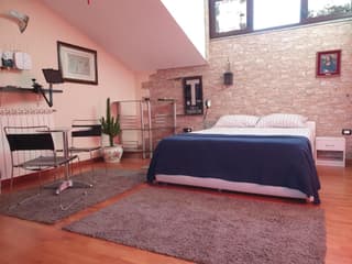 Deluxe Studio