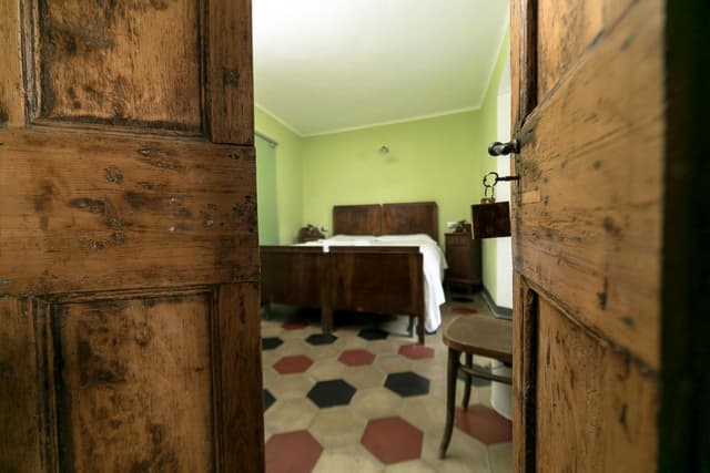 Queen Room with Balcony