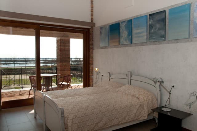 Double Room (2 Adults + 1 Child )