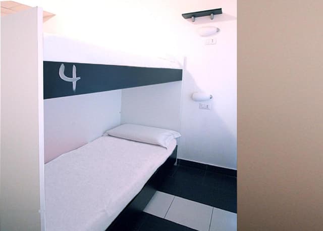 Bunk Bed in 2-Bed Mixed Dormitory Room