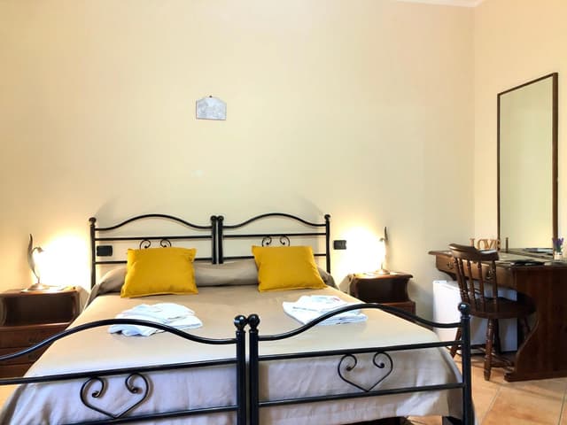 Double Room with Private External Bathroom