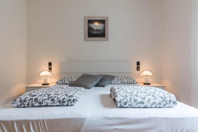 Two-Bedroom Deluxe Apartment with Balcony