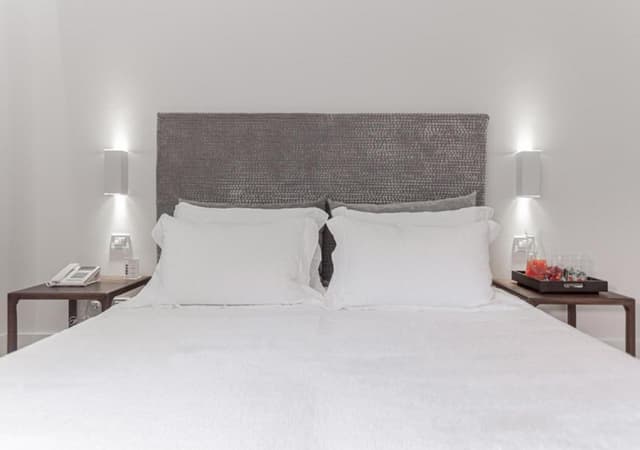 Two Connecting Deluxe Double Rooms
