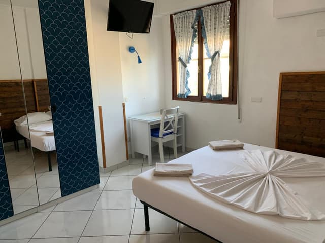 Triple Room with Private Bathroom