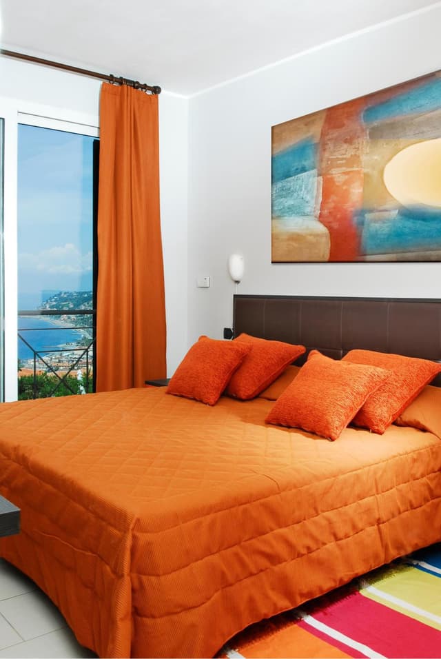 One-Bedroom Apartment with Sea View (4 Adults)