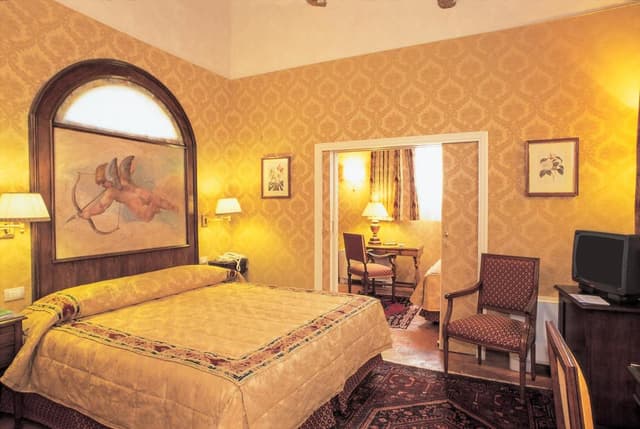 Exclusive Triple Room