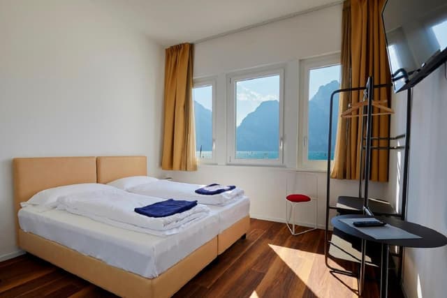 Double or Twin Room with Lake View