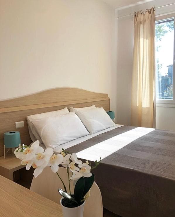 Double or Twin Room with Private Bathroom