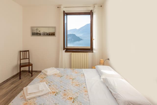 One-Bedroom Apartment with Balcony
