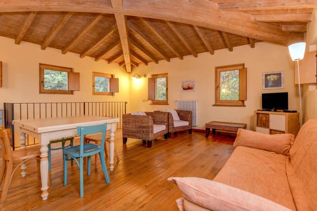 One-Bedroom Apartment with Garden