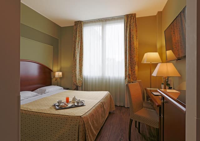 Comfort Double or Twin Room