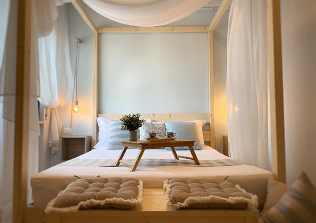 One-Bedroom Apartment with Balcony