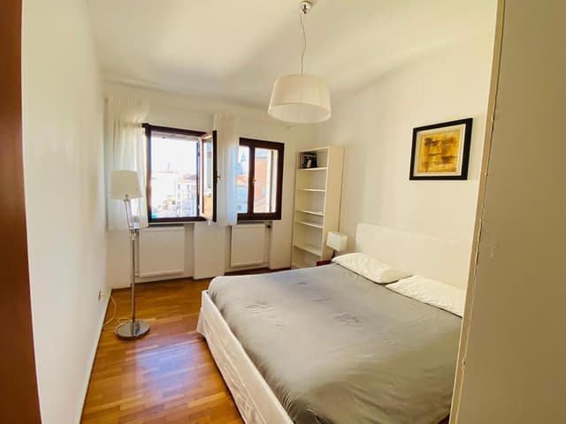 One-Bedroom Apartment with City View