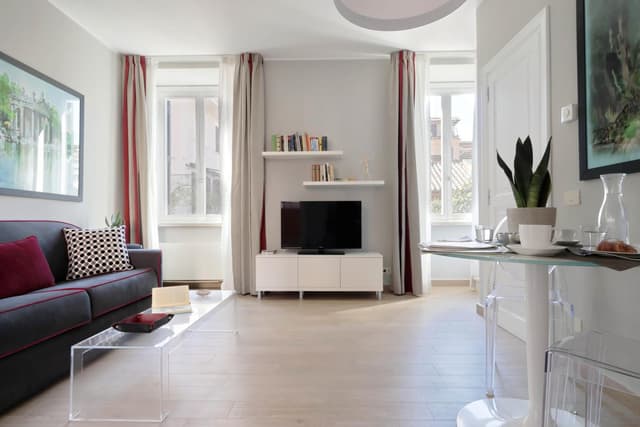 Deluxe One-Bedroom Apartment with Terrace - Split Level