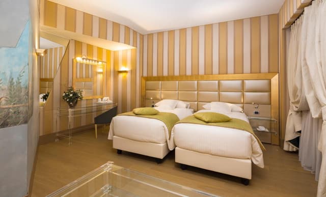 Comfy Twin Room