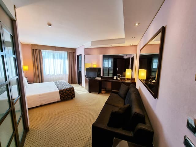 Junior Suite with Spa Bath