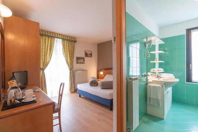 Superior Double or Twin Room with Terrace