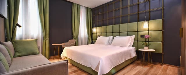 Superior Double or Twin Room with Canal View