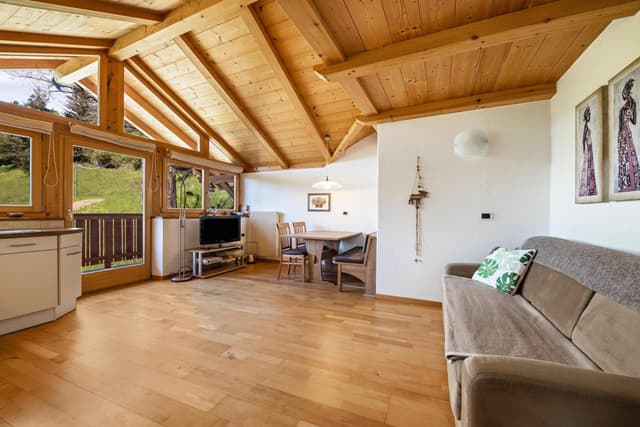Superior One-Bedroom Apartment with Balcony