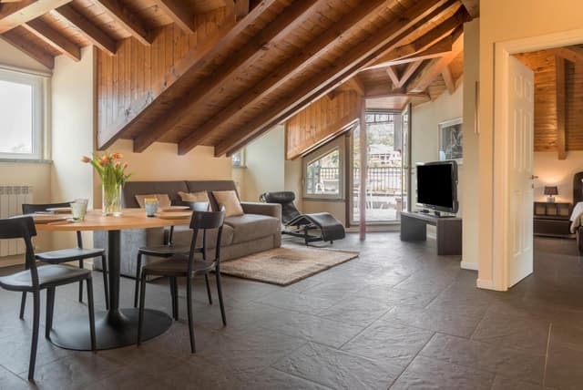 Superior Apartment with City View