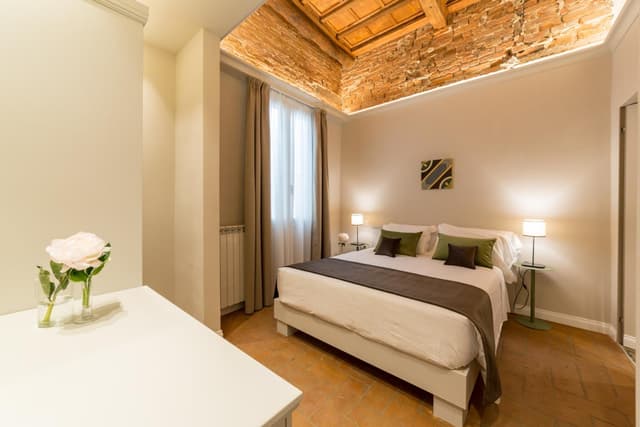 Superior Double Room with Inner Courtyard View