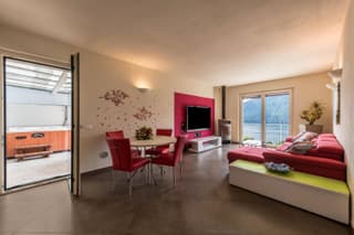 Villa with Garden View