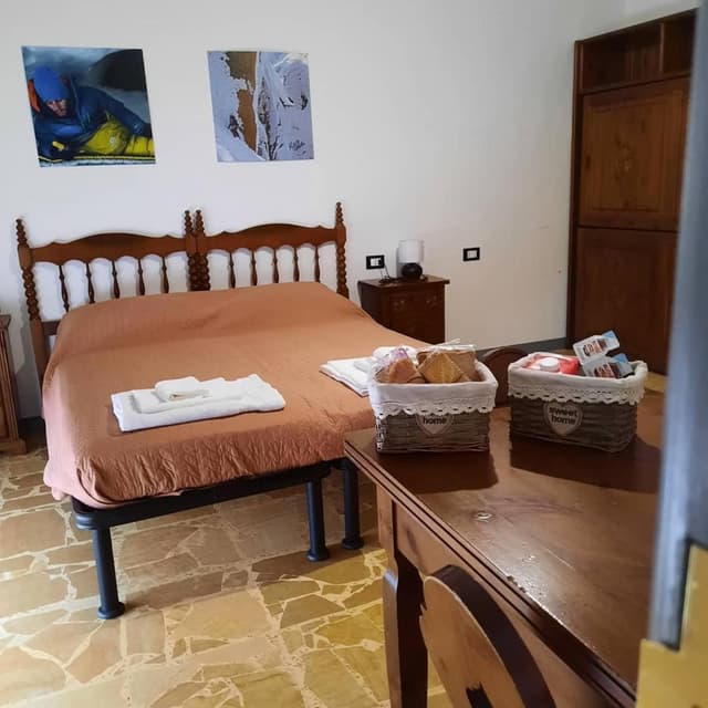Quadruple Room with Private Bathroom