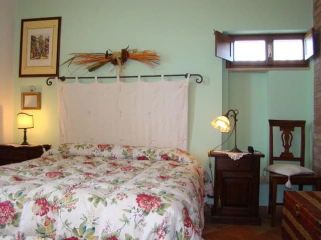 One-Bedroom Apartment (3 Adults)