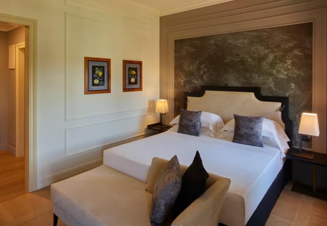 Superior Double Room with Balcony - Valley View