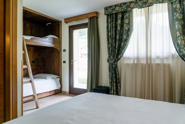 Double Room with Mountain View
