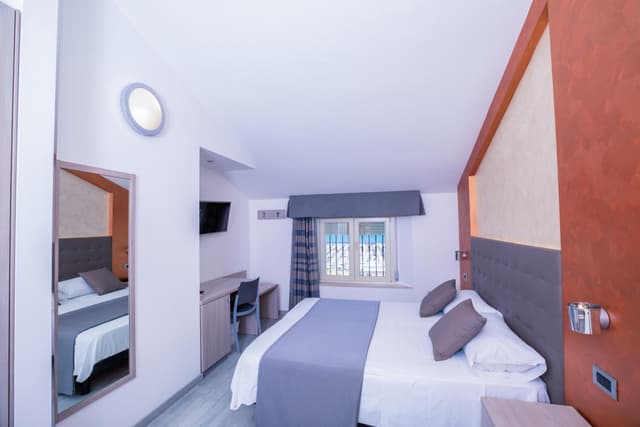 Panoramic Quadruple Room