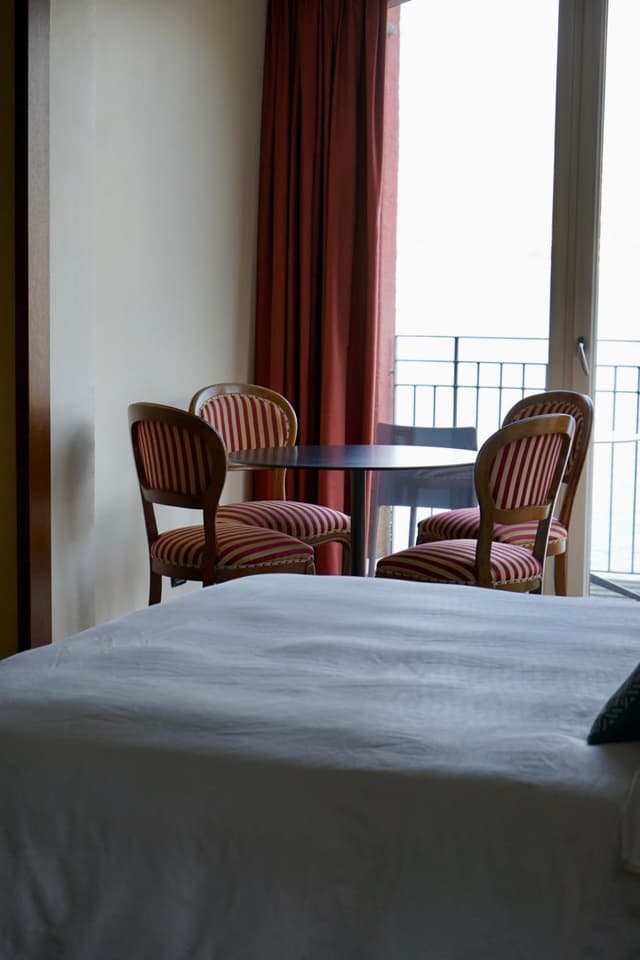Superior Junior Suite with Terrace and Lake View