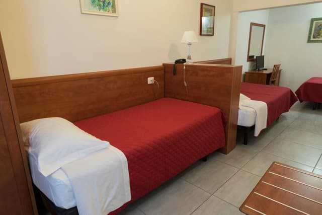 Triple Room