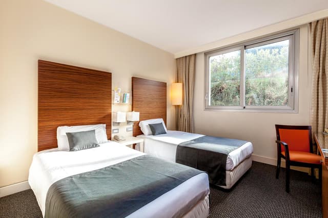 Comfort Twin Room