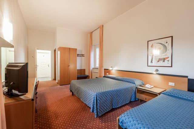 Classic Quadruple Room