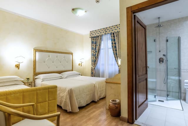 Triple Room