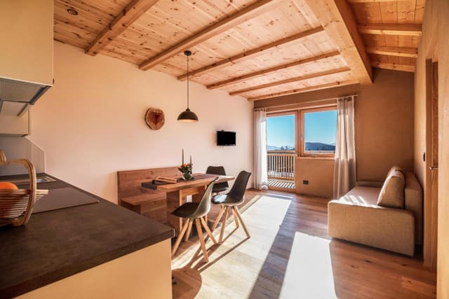Two-Bedroom Deluxe Apartment with Garden View