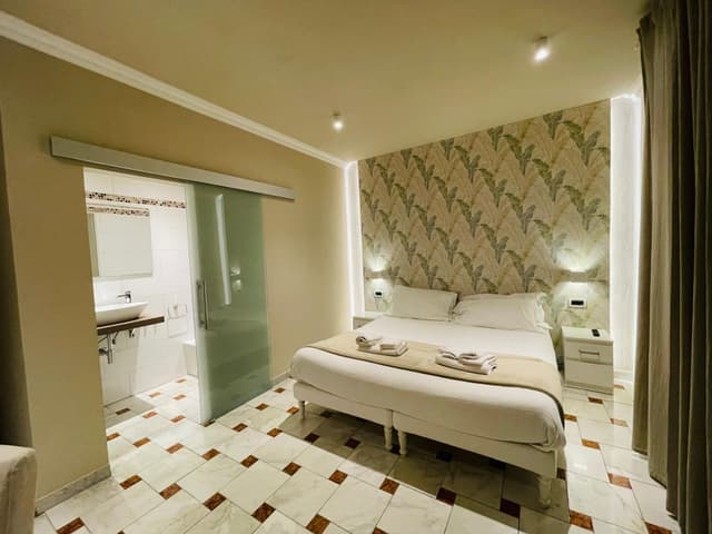 Large Double Room