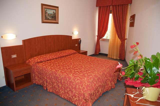 Economy Double or Twin Room