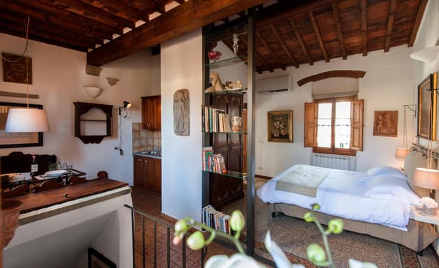 Studio with Terrace - Top Floor