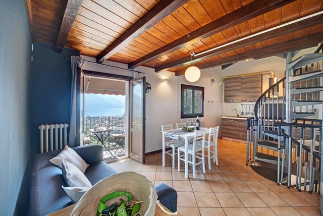 Superior One-Bedroom Apartment with Balcony