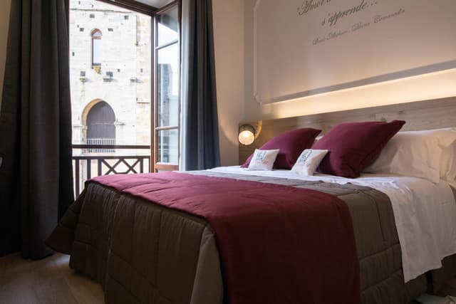 Double or Twin Room with Balcony Square View